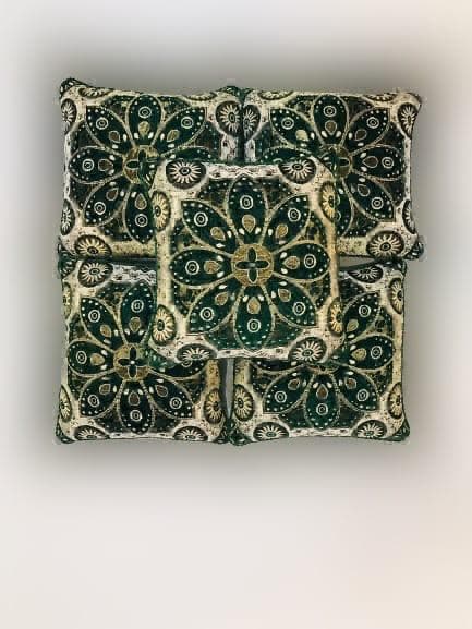 Cushion Floral Medallion